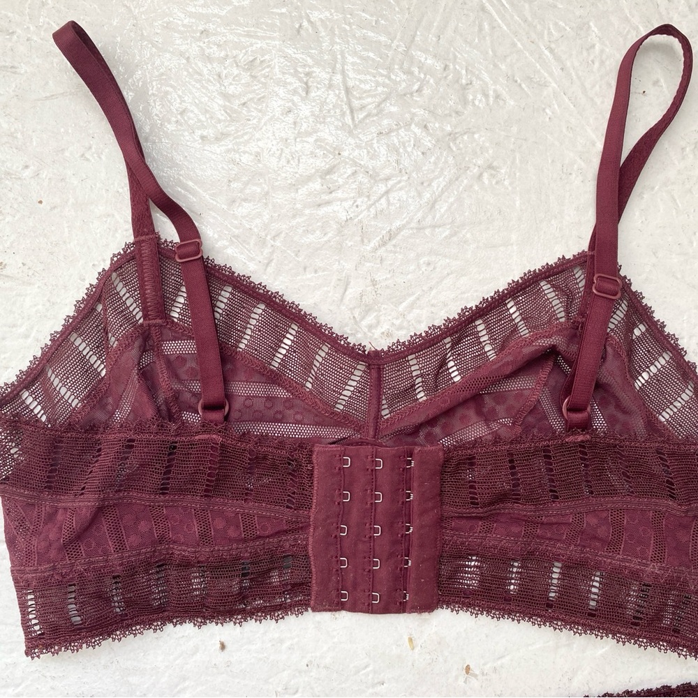 Burgundy Lace Bralette and Panty Set - Picture 6 of 8